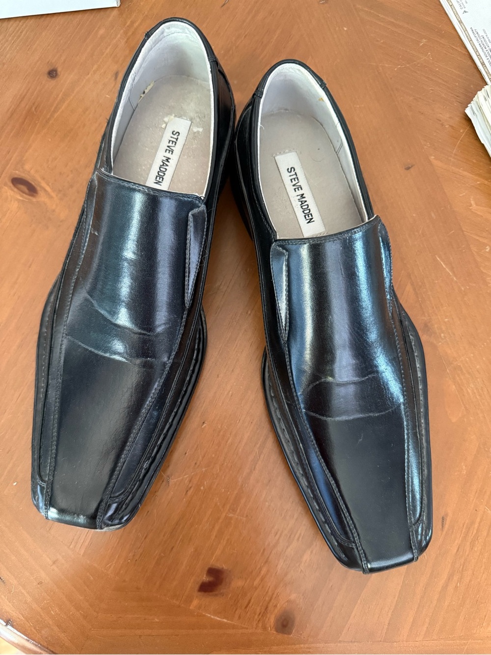 Steve Madden Black Leather Square-Toe Slip-On Loafers